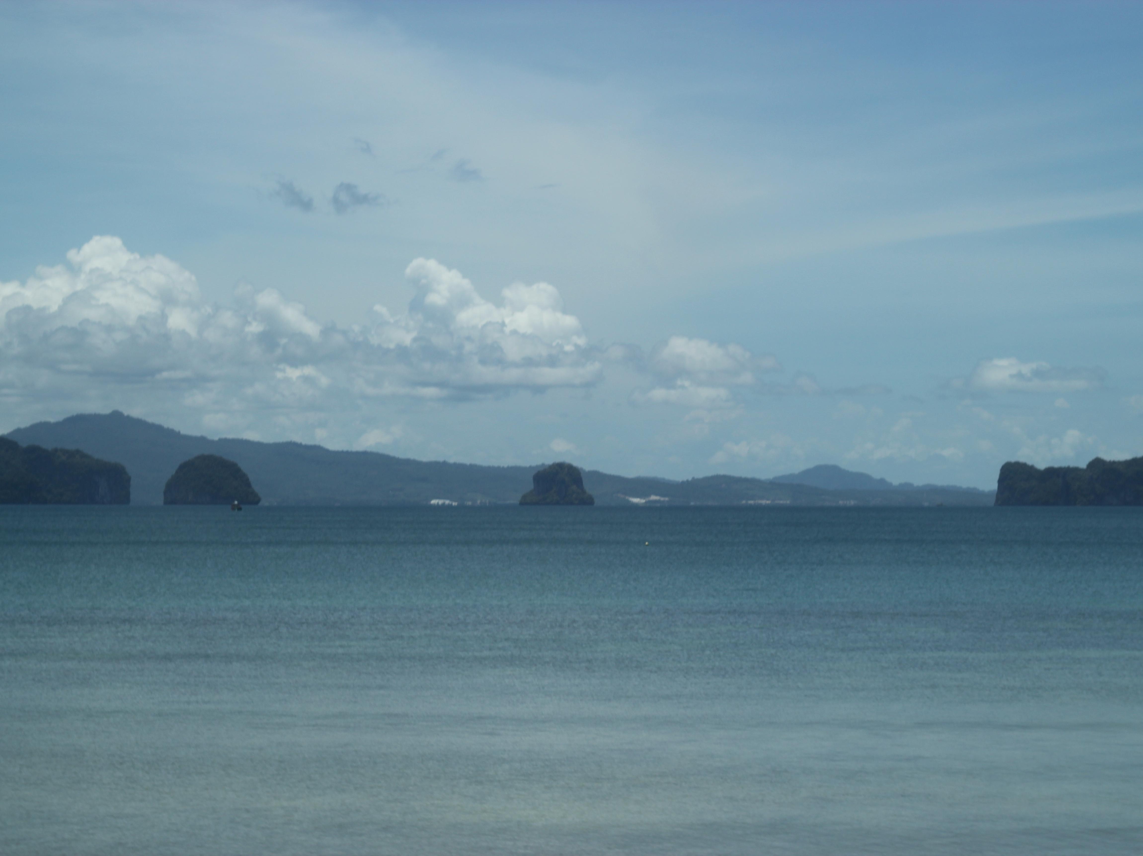 Pasai Beach Lodge