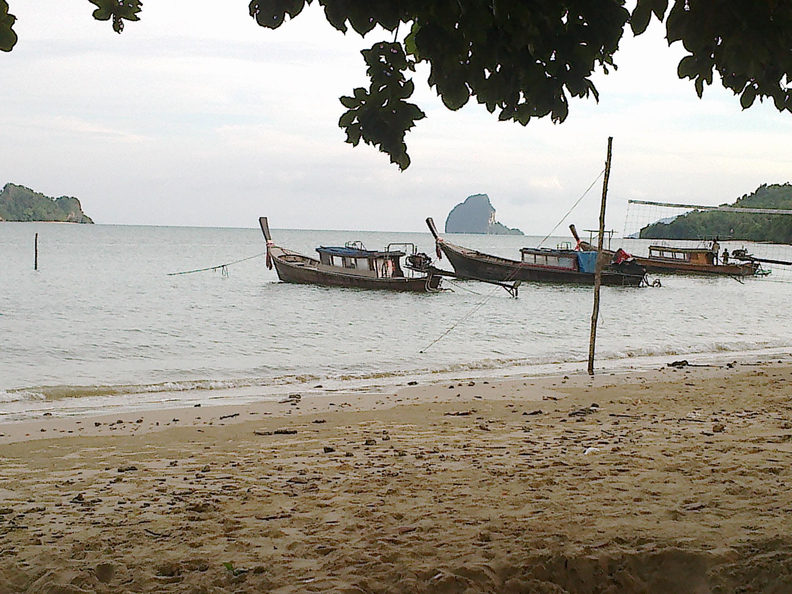 Pasai Beach Lodge
