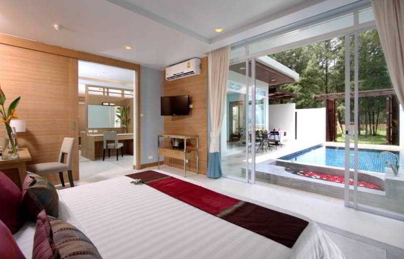 Apsara Beachfront Villa