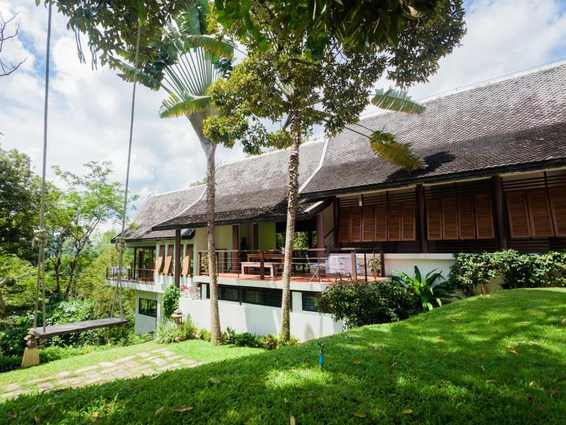 De Chom Villa