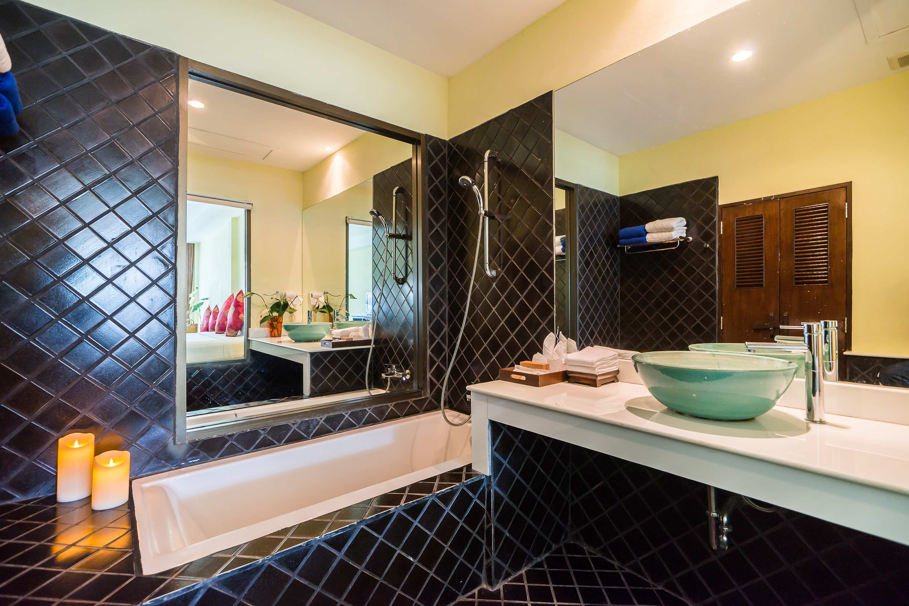 Hive Khaolak Beach Resort