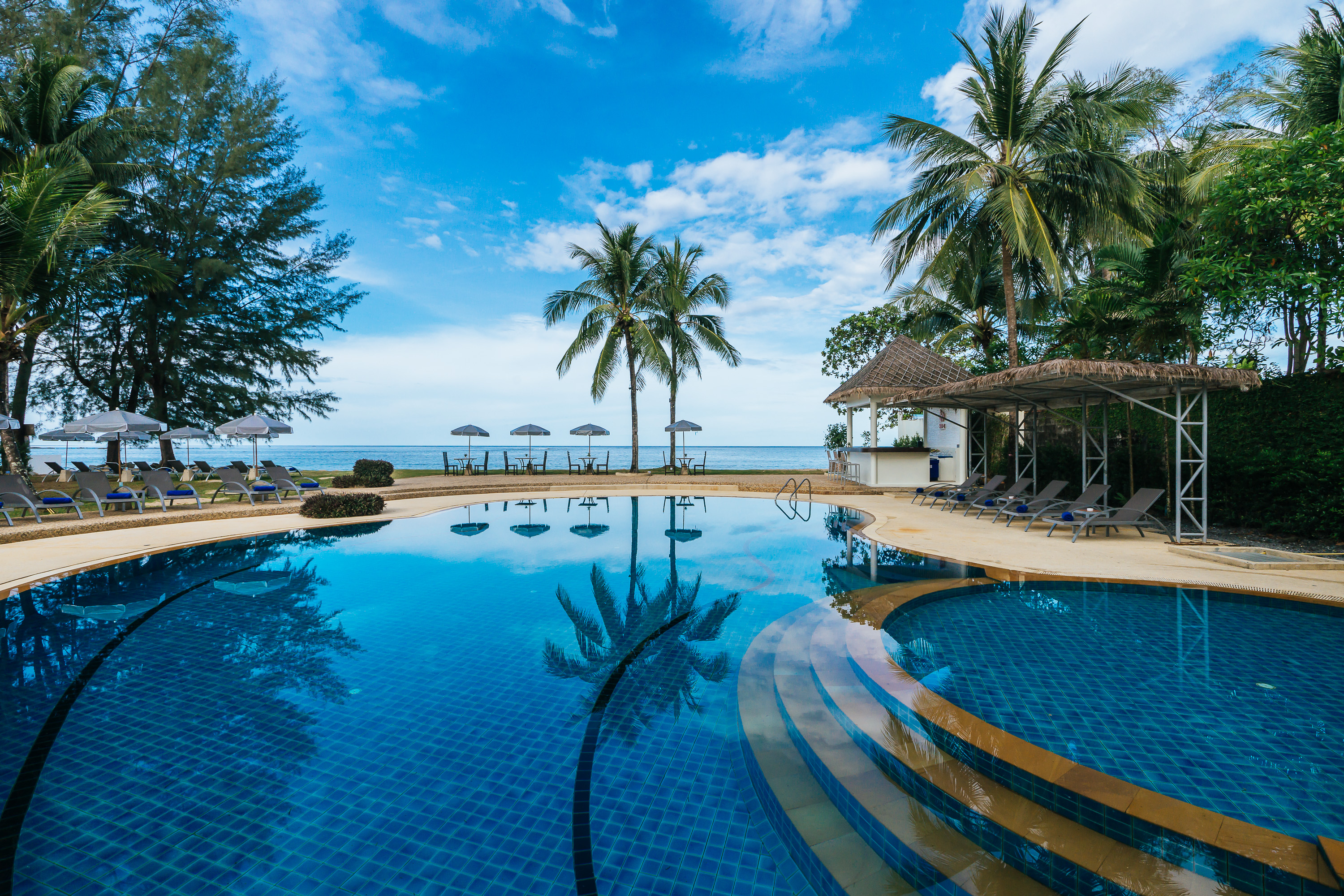 Hive Khaolak Beach Resort
