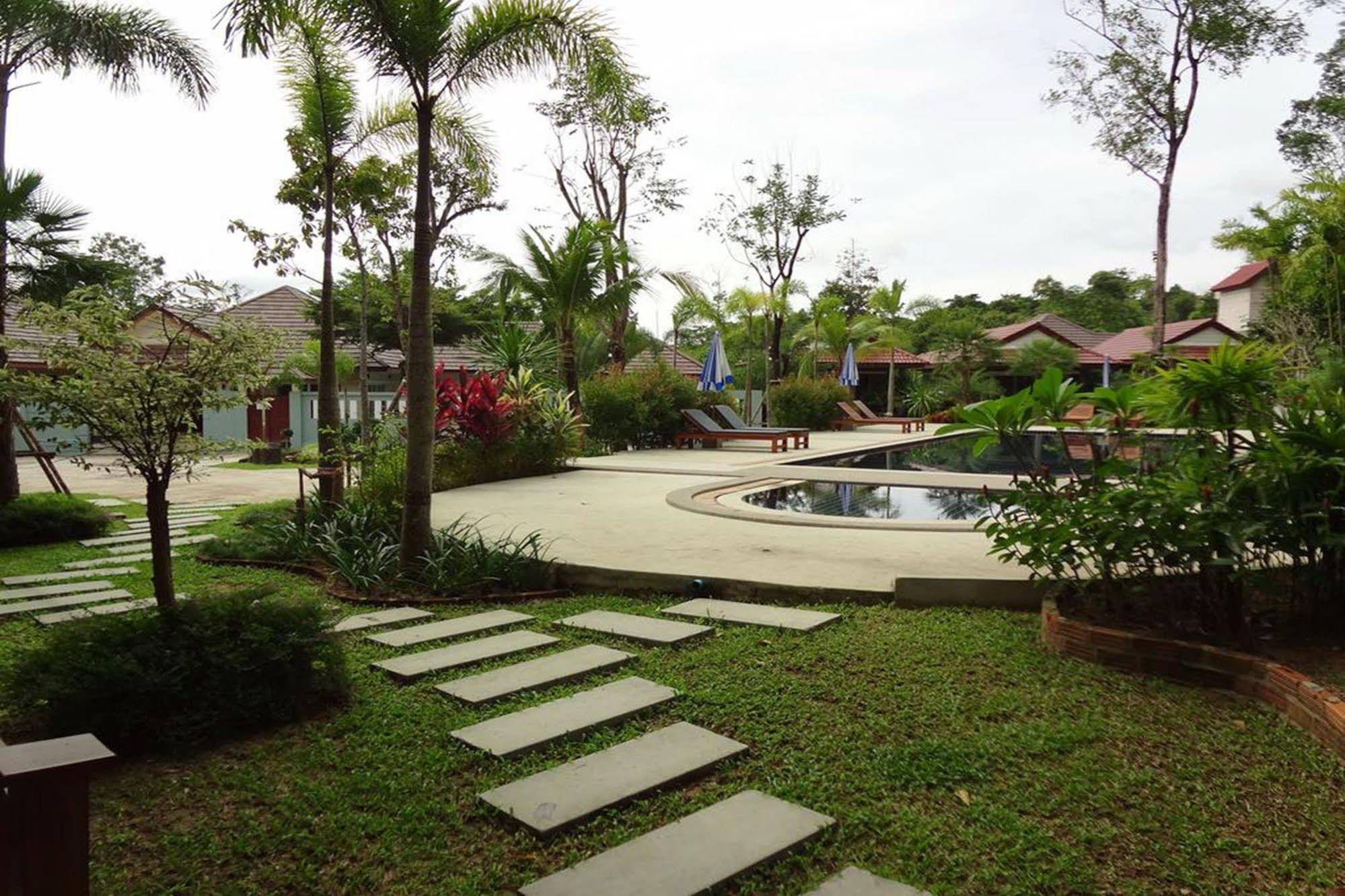 Khaolak Yama Resort