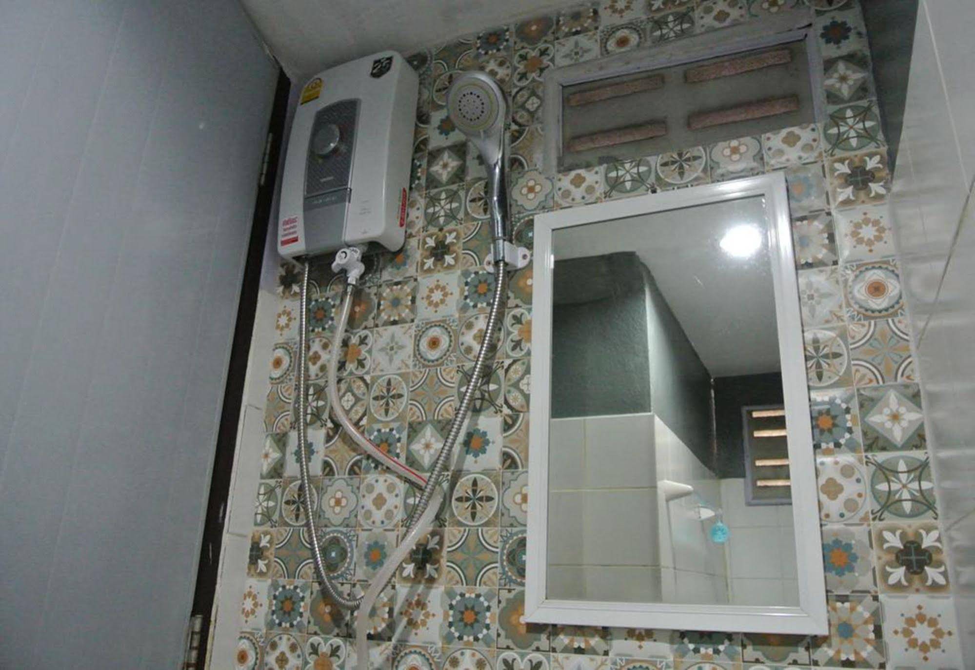 Phang Nga Guesthouse