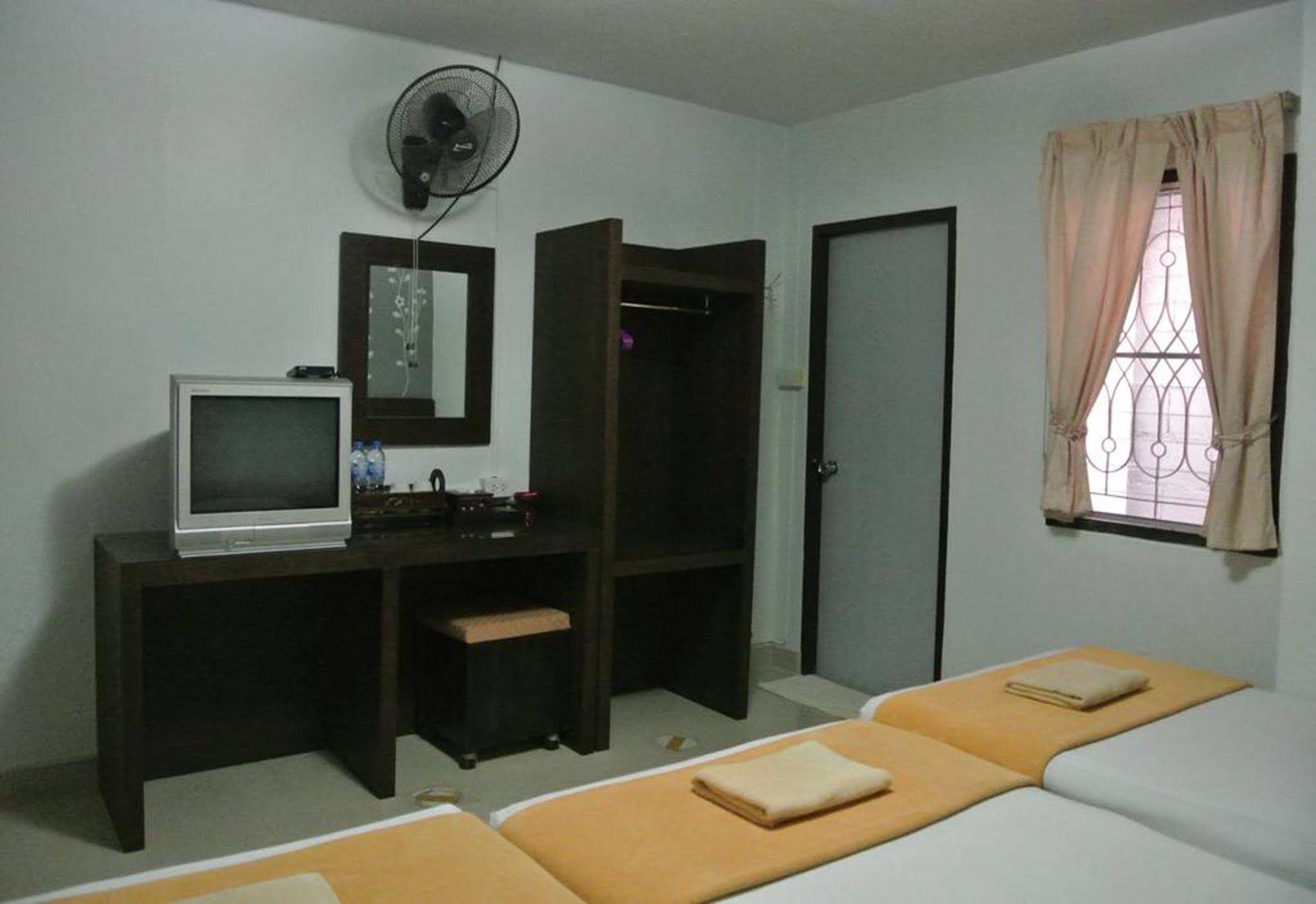 Phang Nga Guesthouse