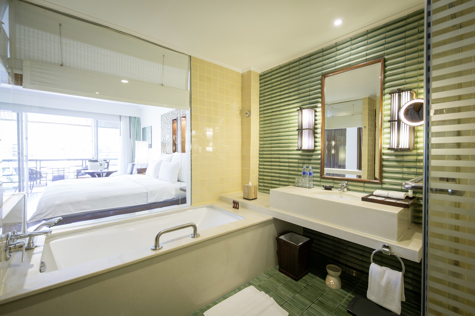 ROBINSON Khao Lak