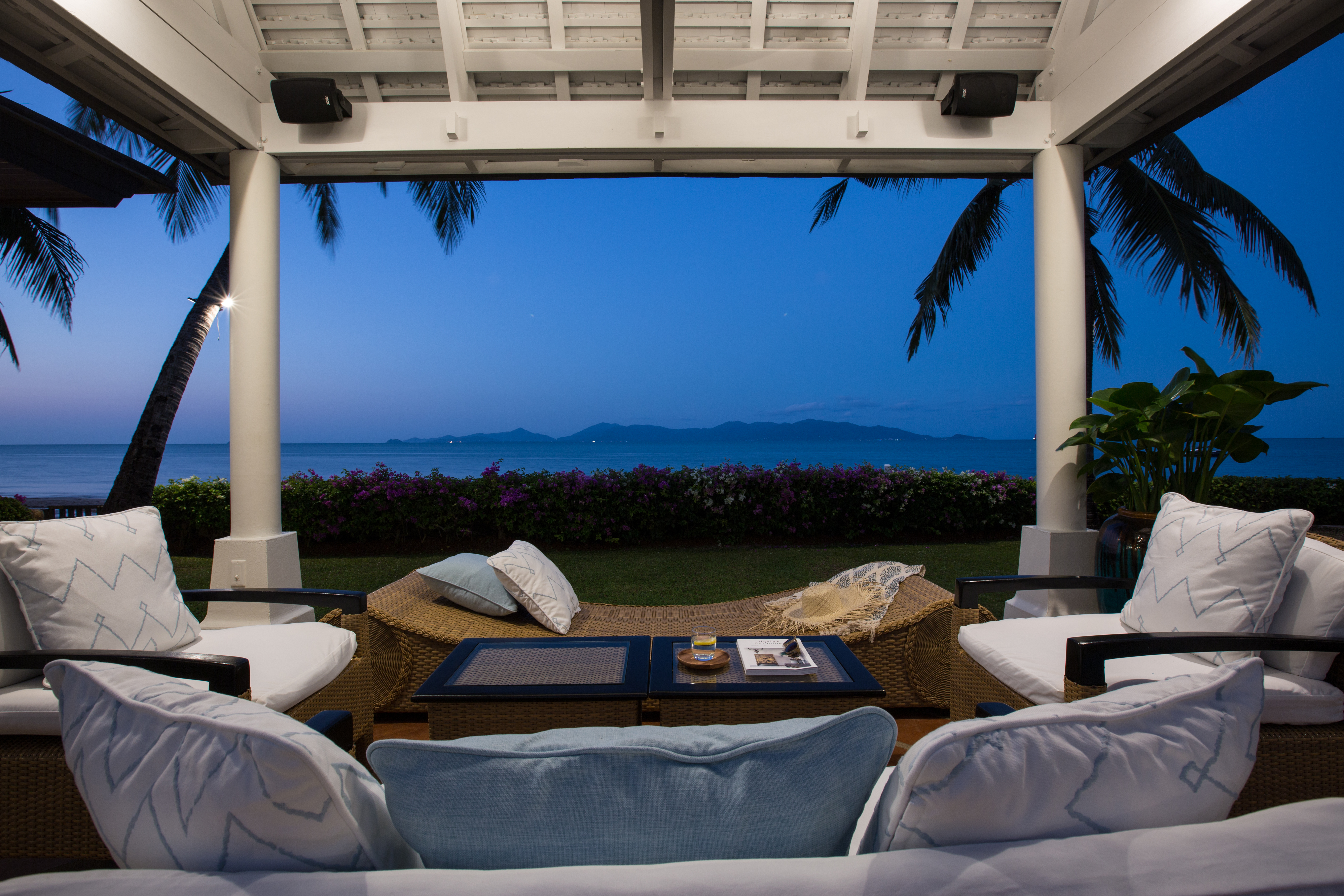 Miskawaan Beachfront Villas
