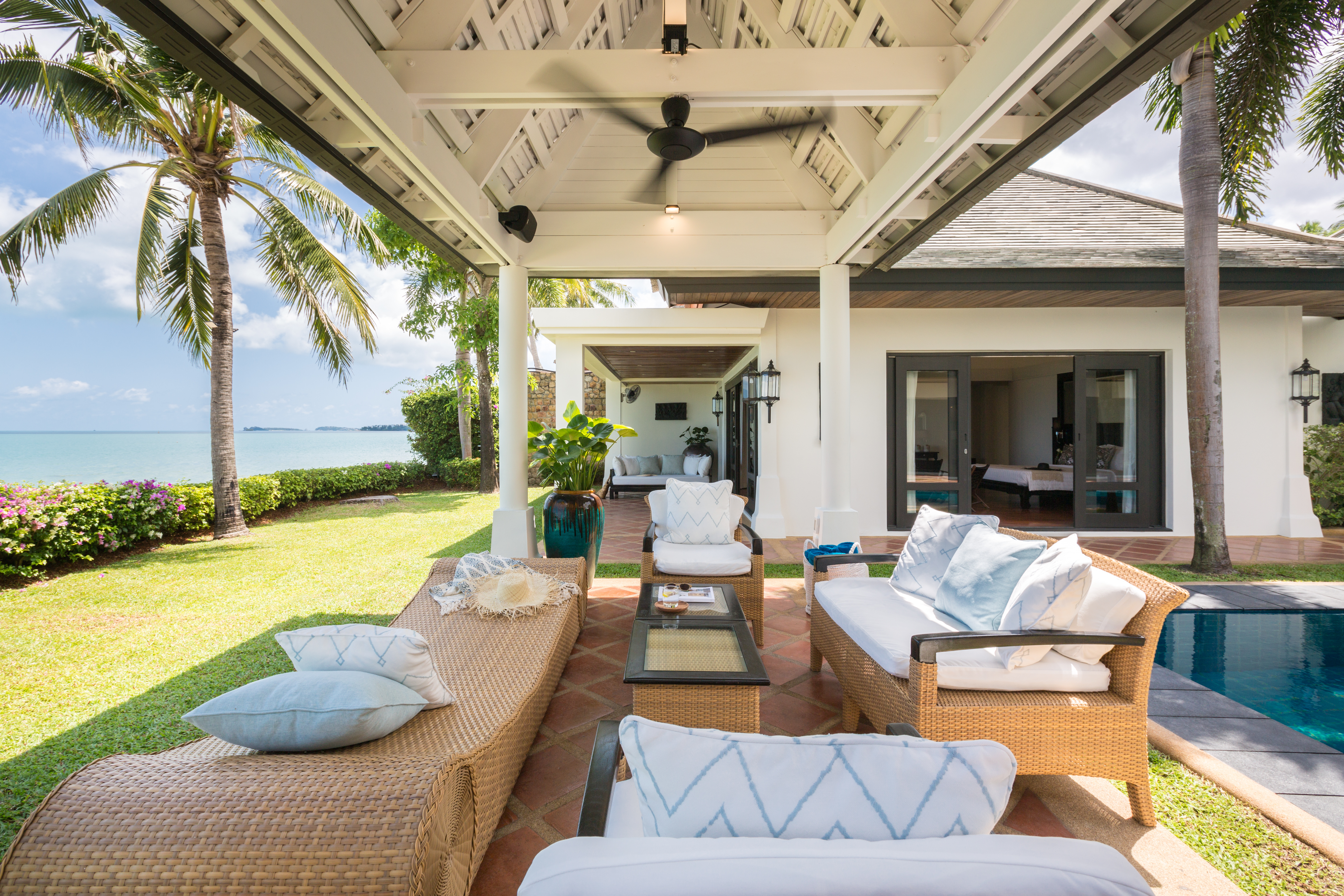 Miskawaan Beachfront Villas