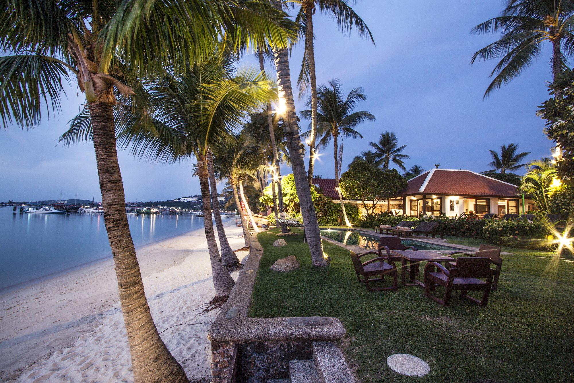 Bangrak Beachfront Villa