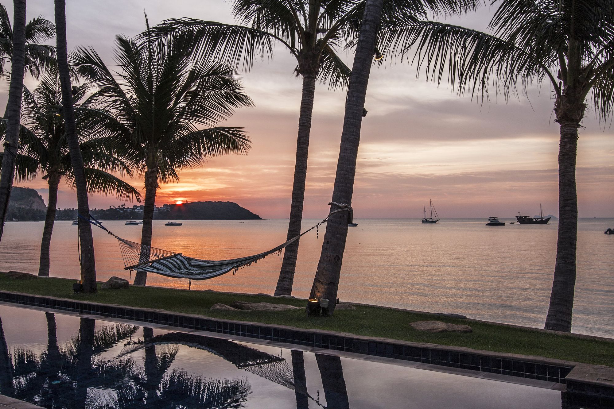 Bangrak Beachfront Villa