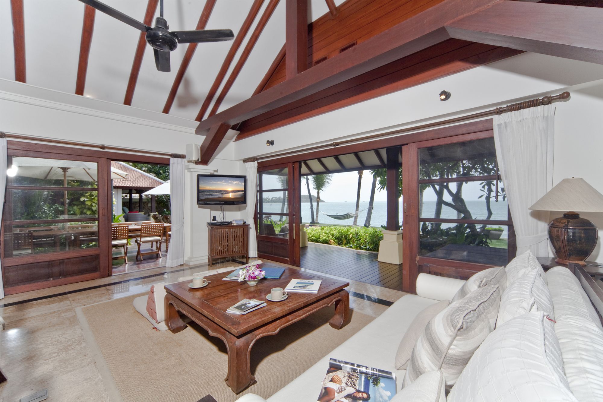 Bangrak Beachfront Villa