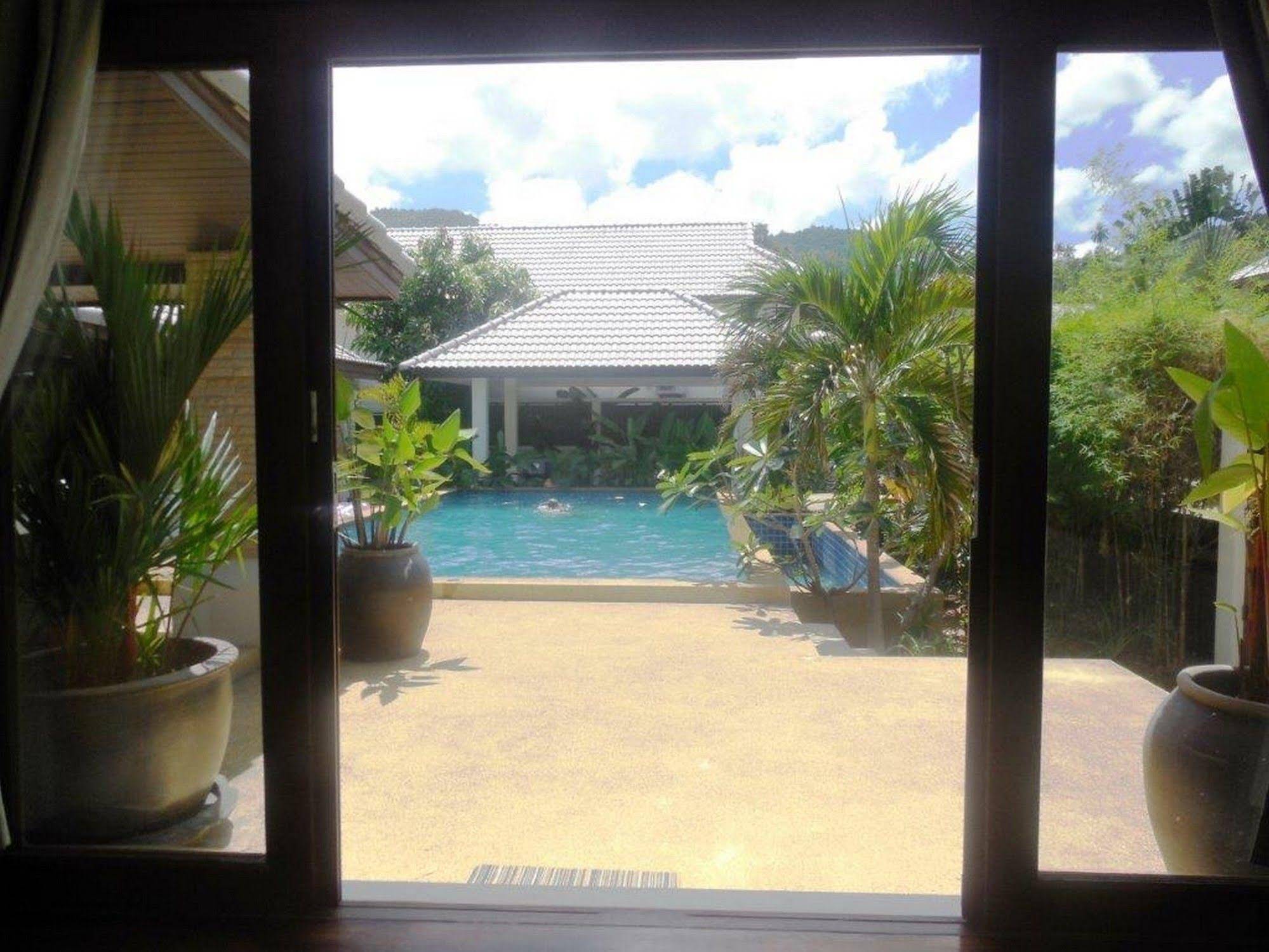 NB Villa Baan Rose