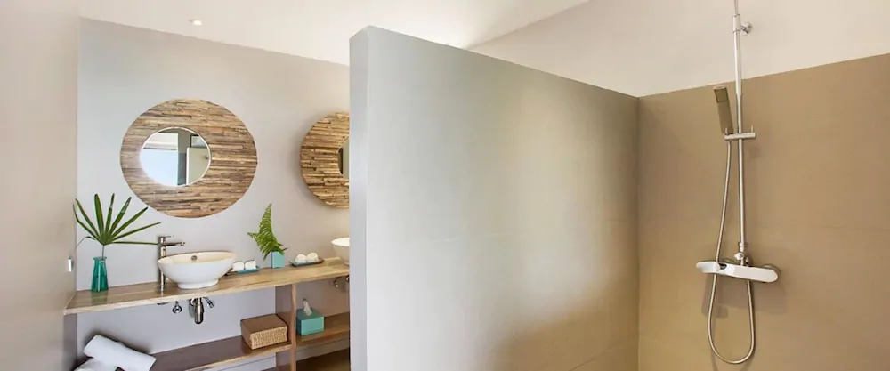 Villa Poda At Comoon