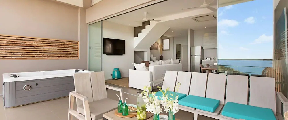 Villa Poda At Comoon