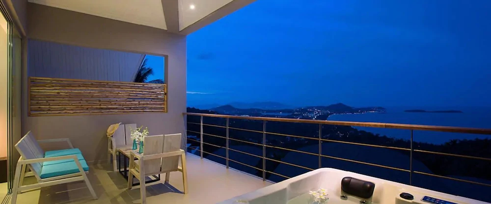 Villa Poda At Comoon