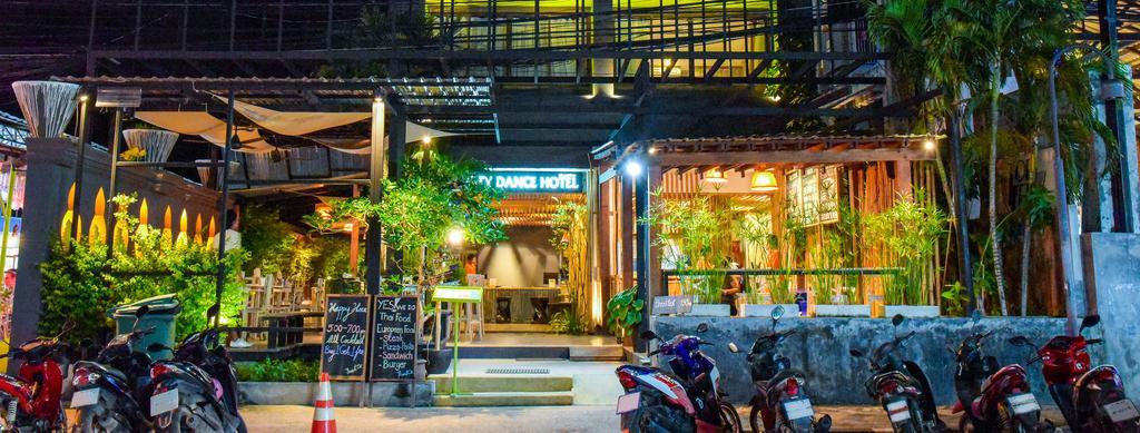 Chaweng Palace Hotel