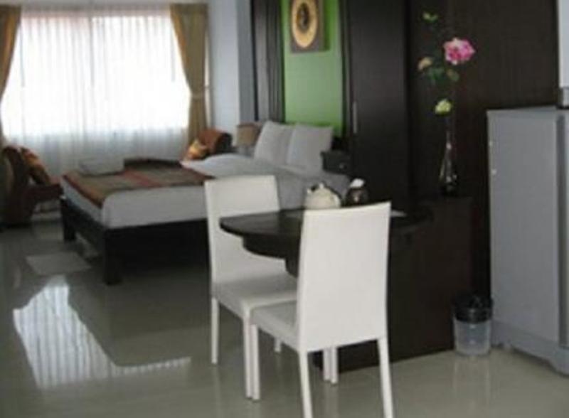 Cs Park Residence