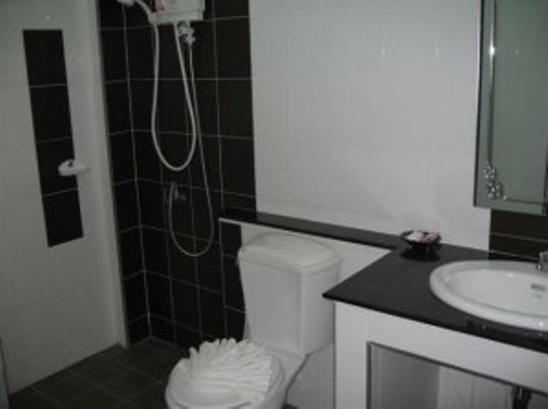 Cs Park Residence