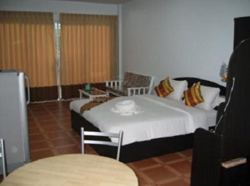 Cs Park Residence