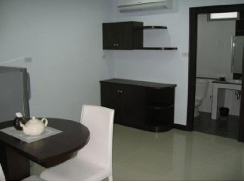 Cs Park Residence