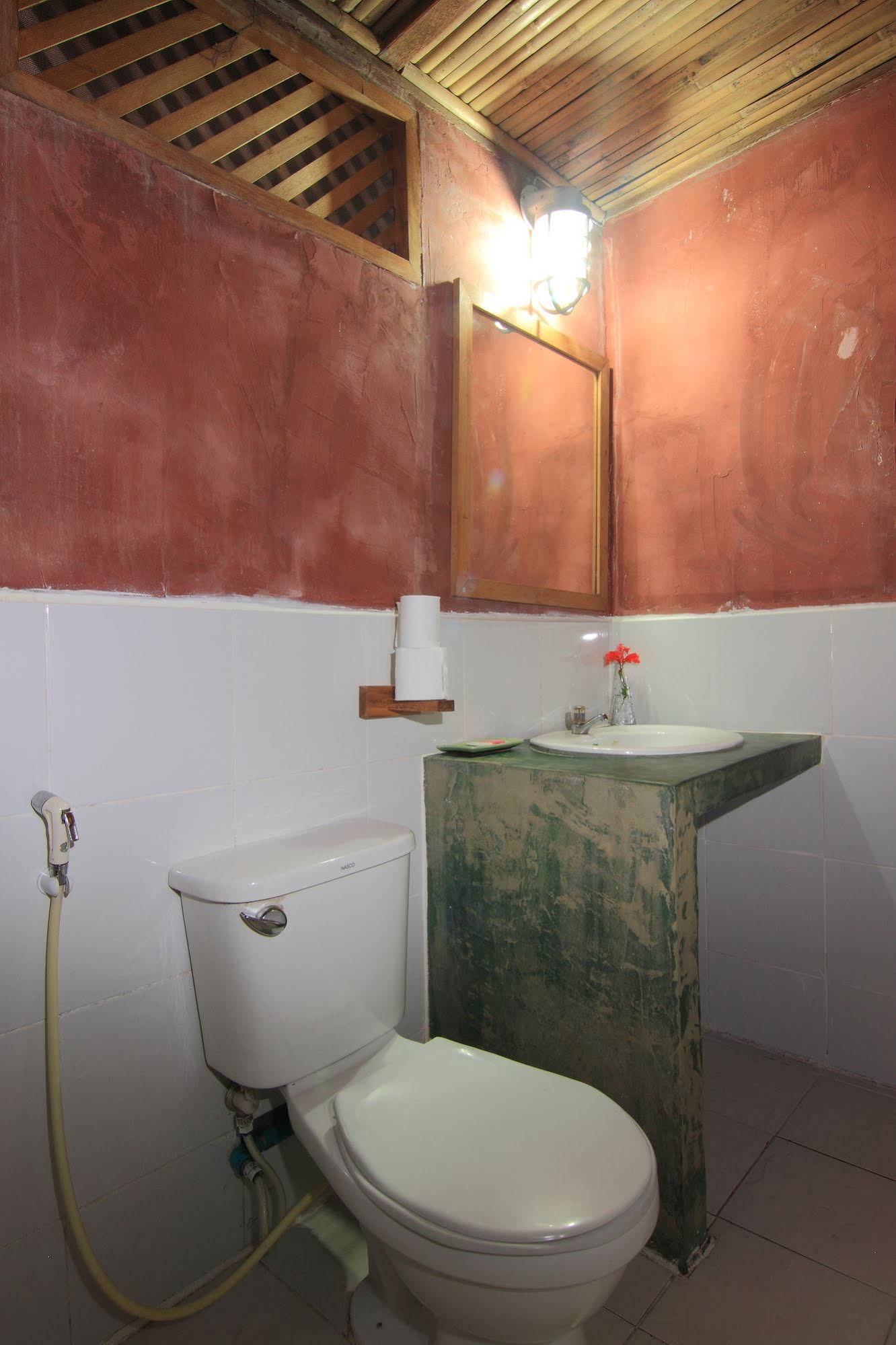 Free House Bungalow