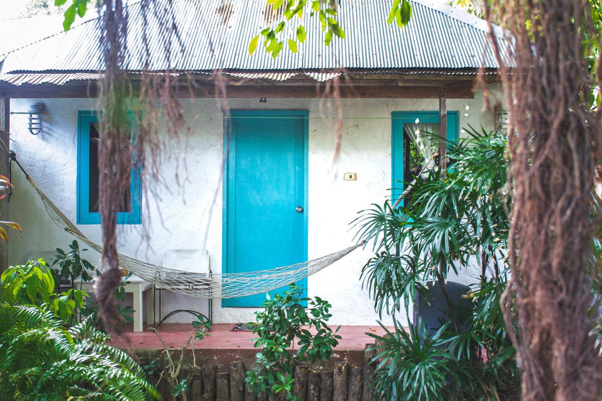 Free House Bungalow