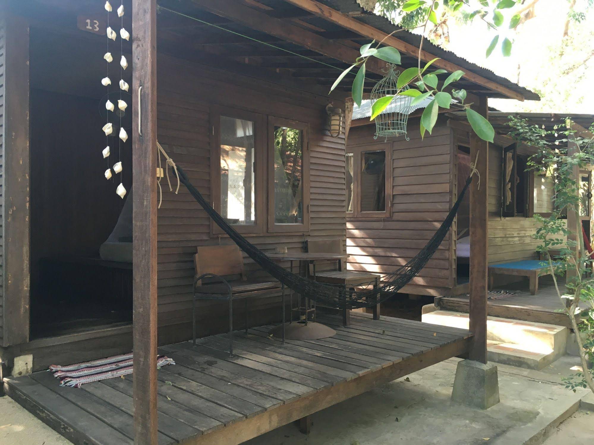 Free House Bungalow