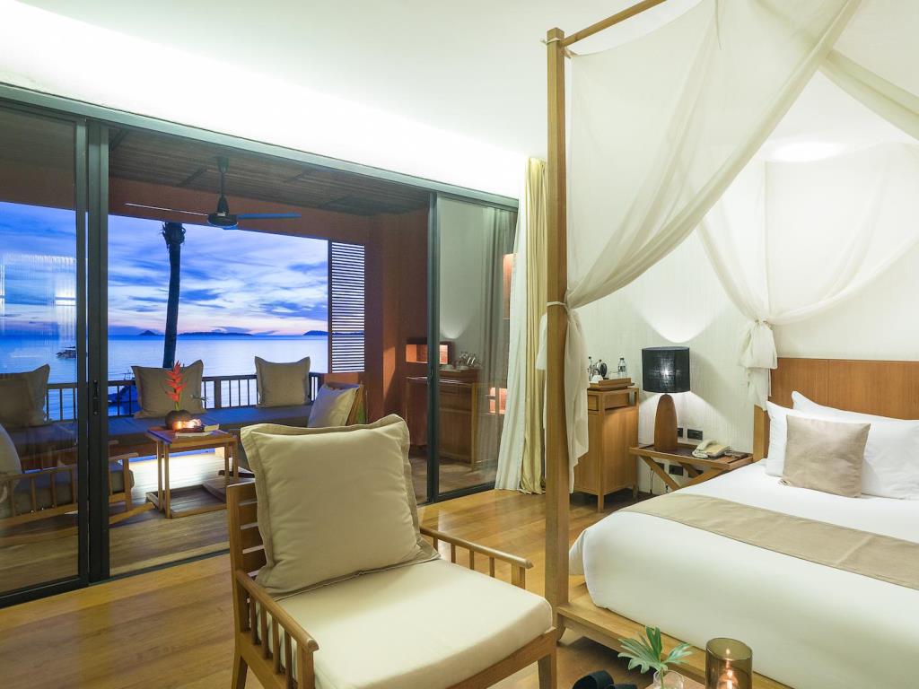 Hansar Samui Resort & Spa