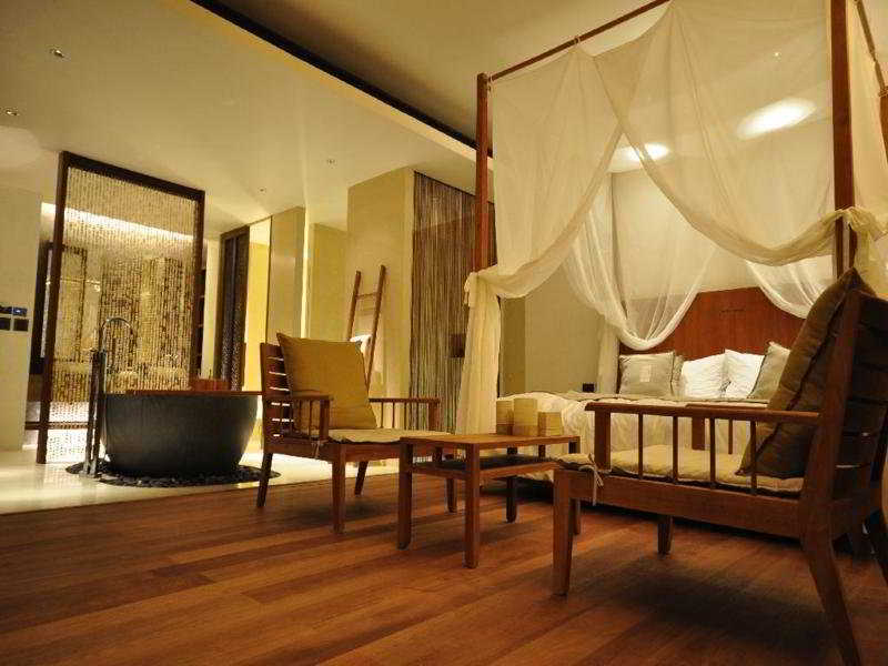 Hansar Samui Resort & Spa