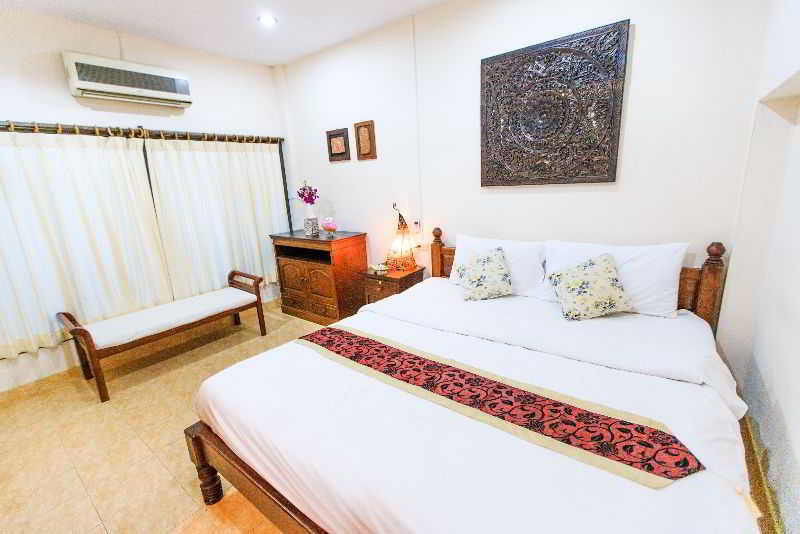 Meewaya Hotel