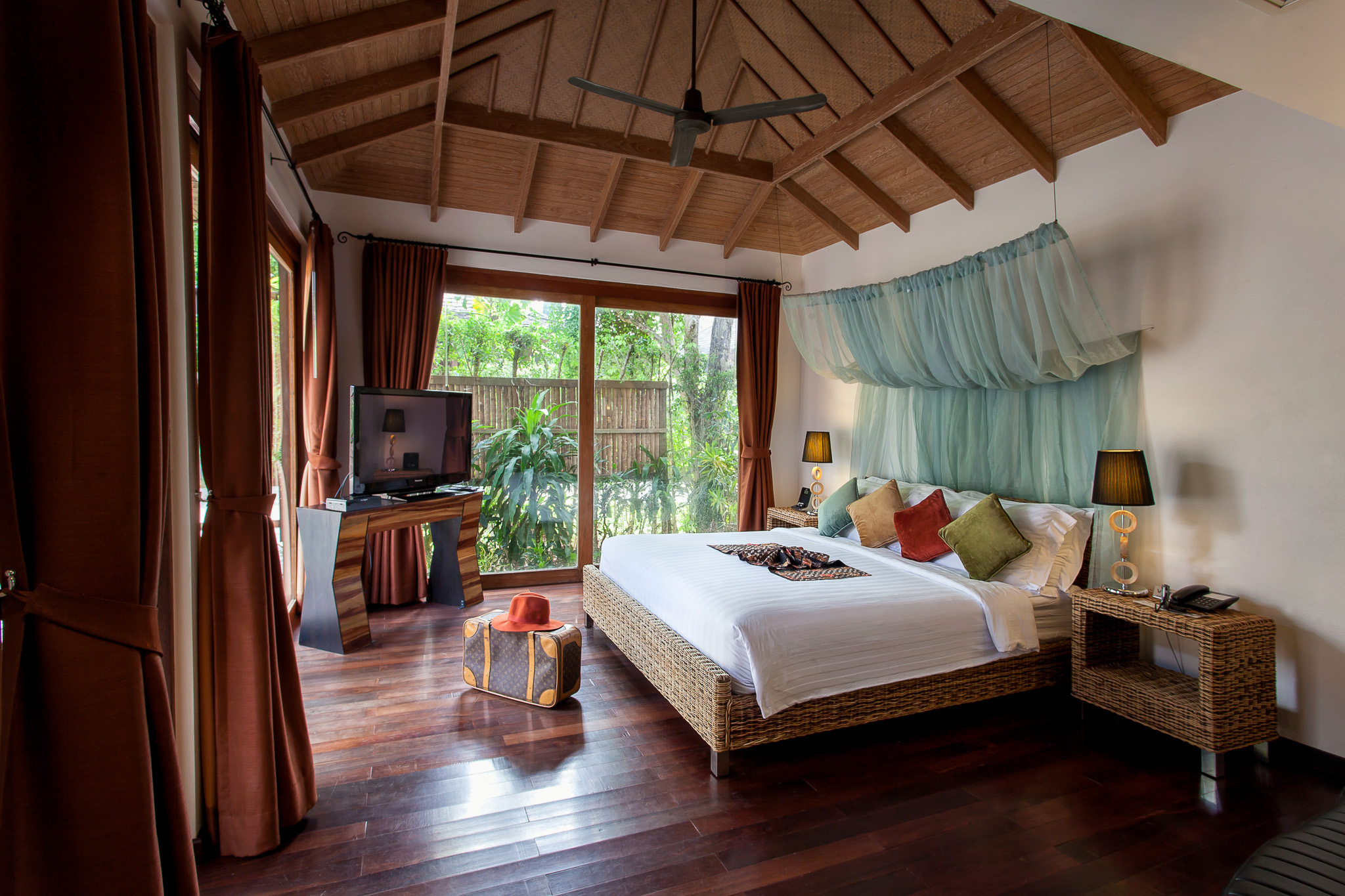 Tango Luxe Beach Villa Samui