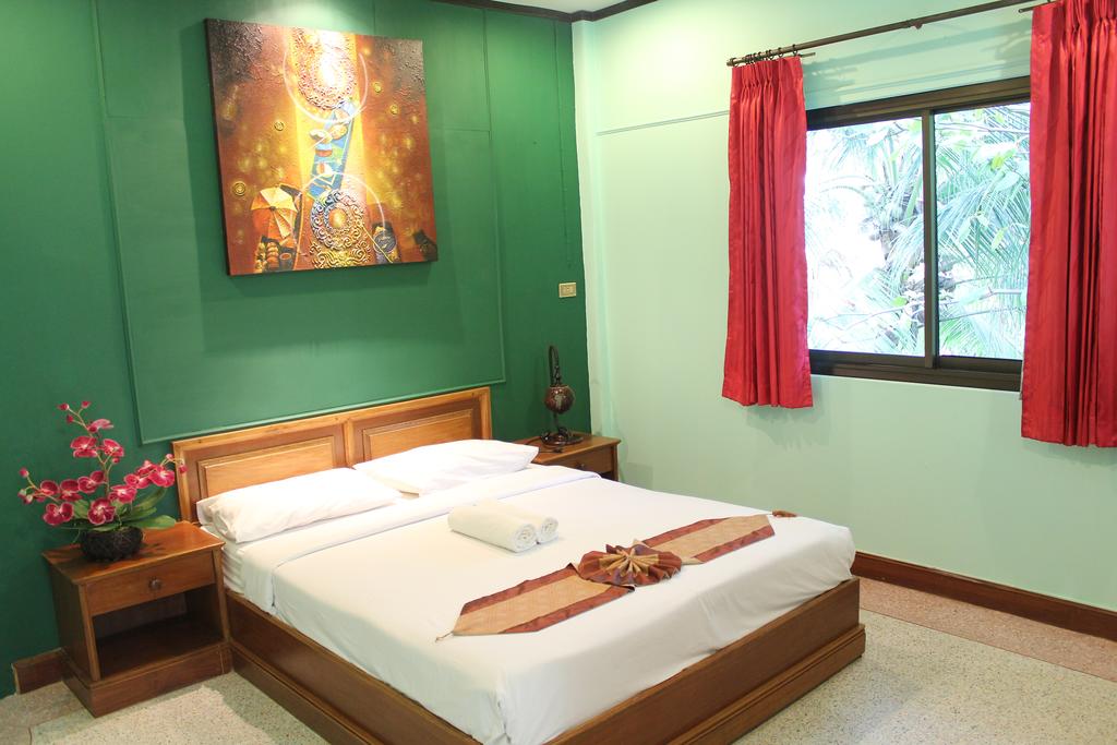 Baan Suan Sook Resort