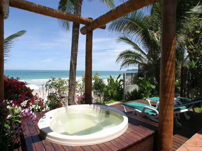 Banana Fan Sea Resort