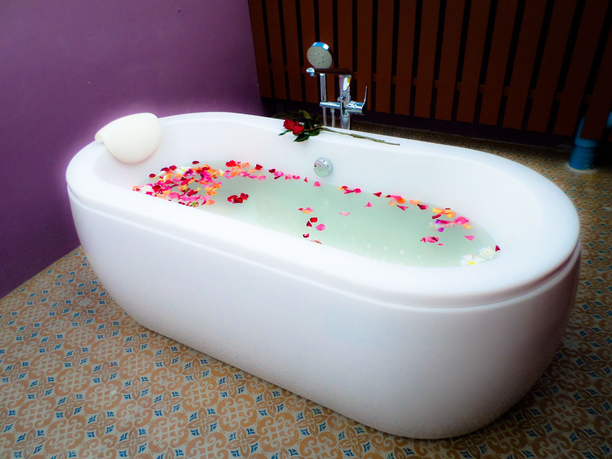 Behind The Scene Hotel Club @ Samui