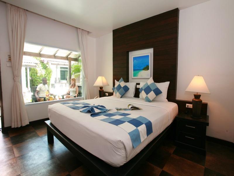 Chaweng Cove Beach Resort
