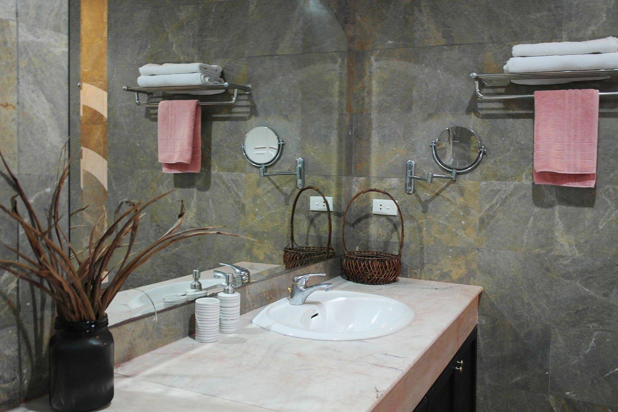 Chaweng Lakeview Residence