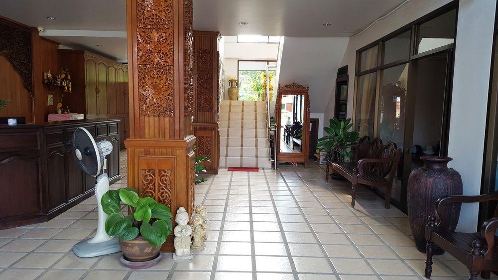 Holiday Guesthouse