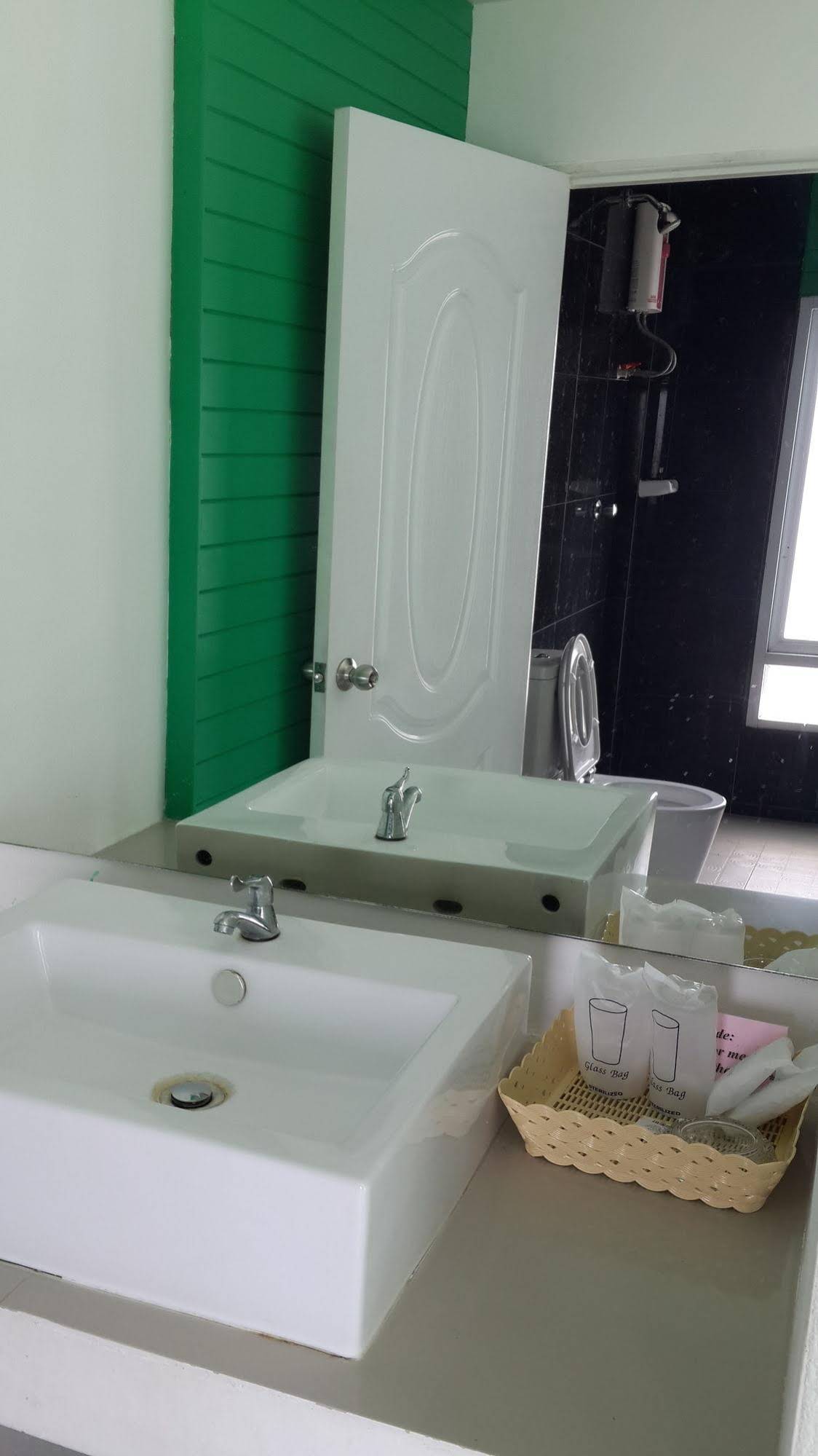 Khun Chaweng Resort
