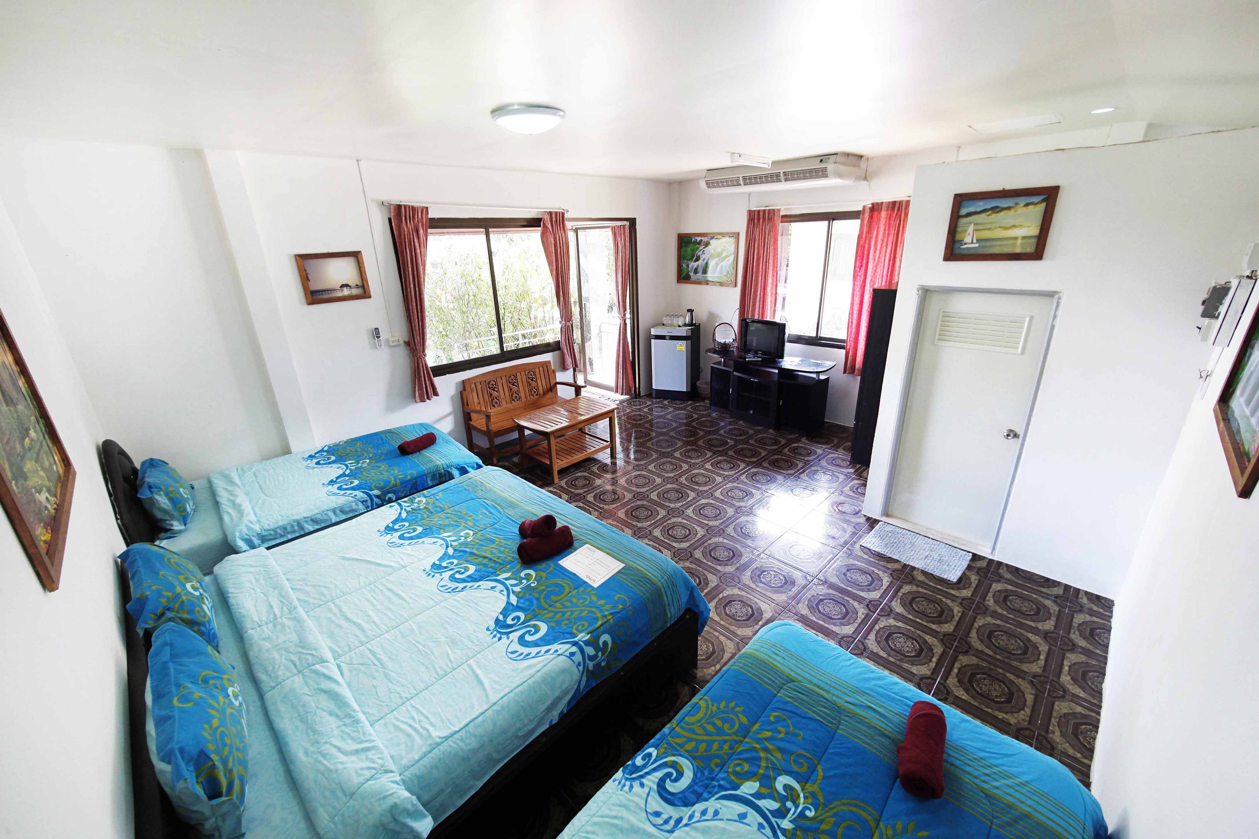Lotus Friendly Hotel