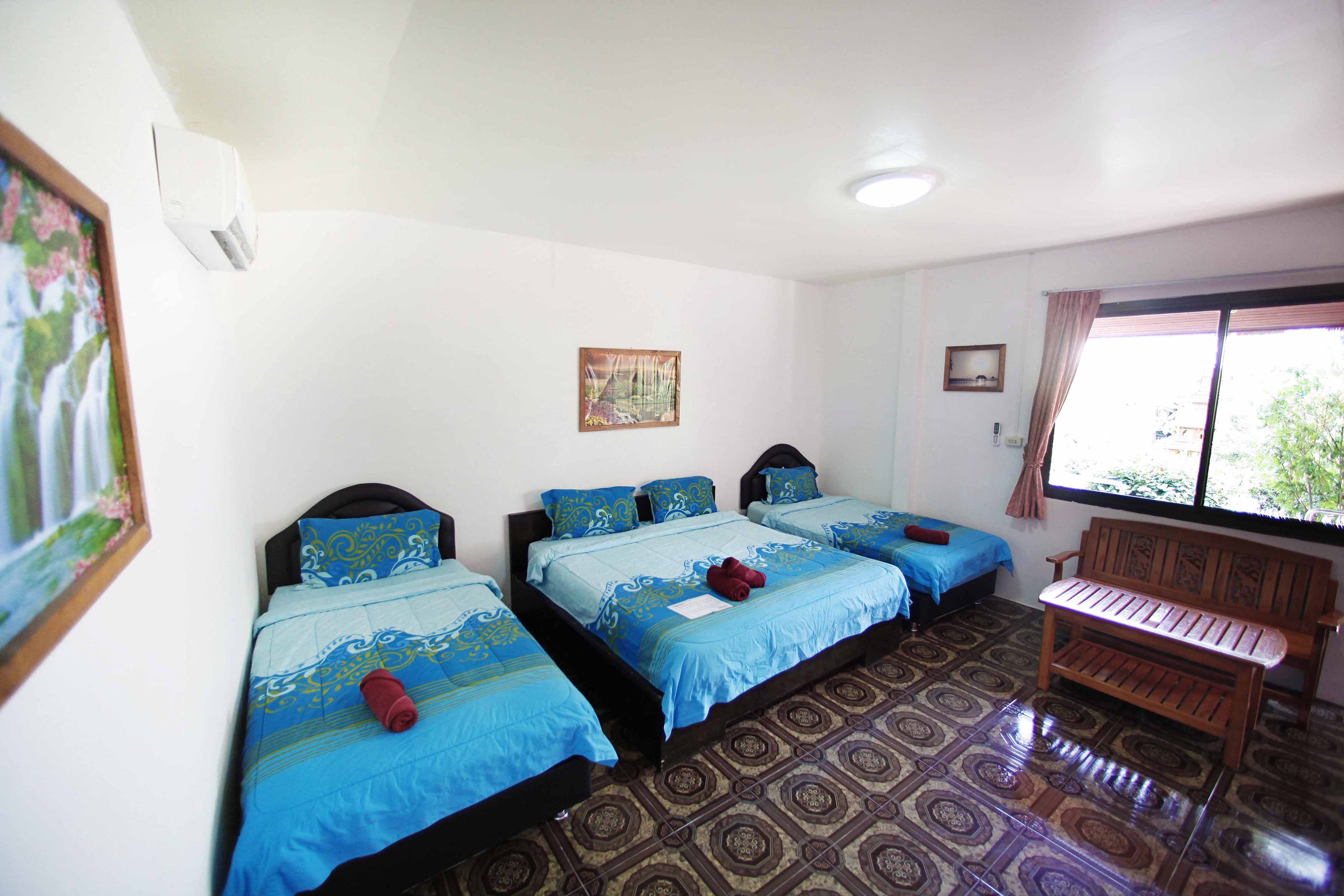 Lotus Friendly Hotel