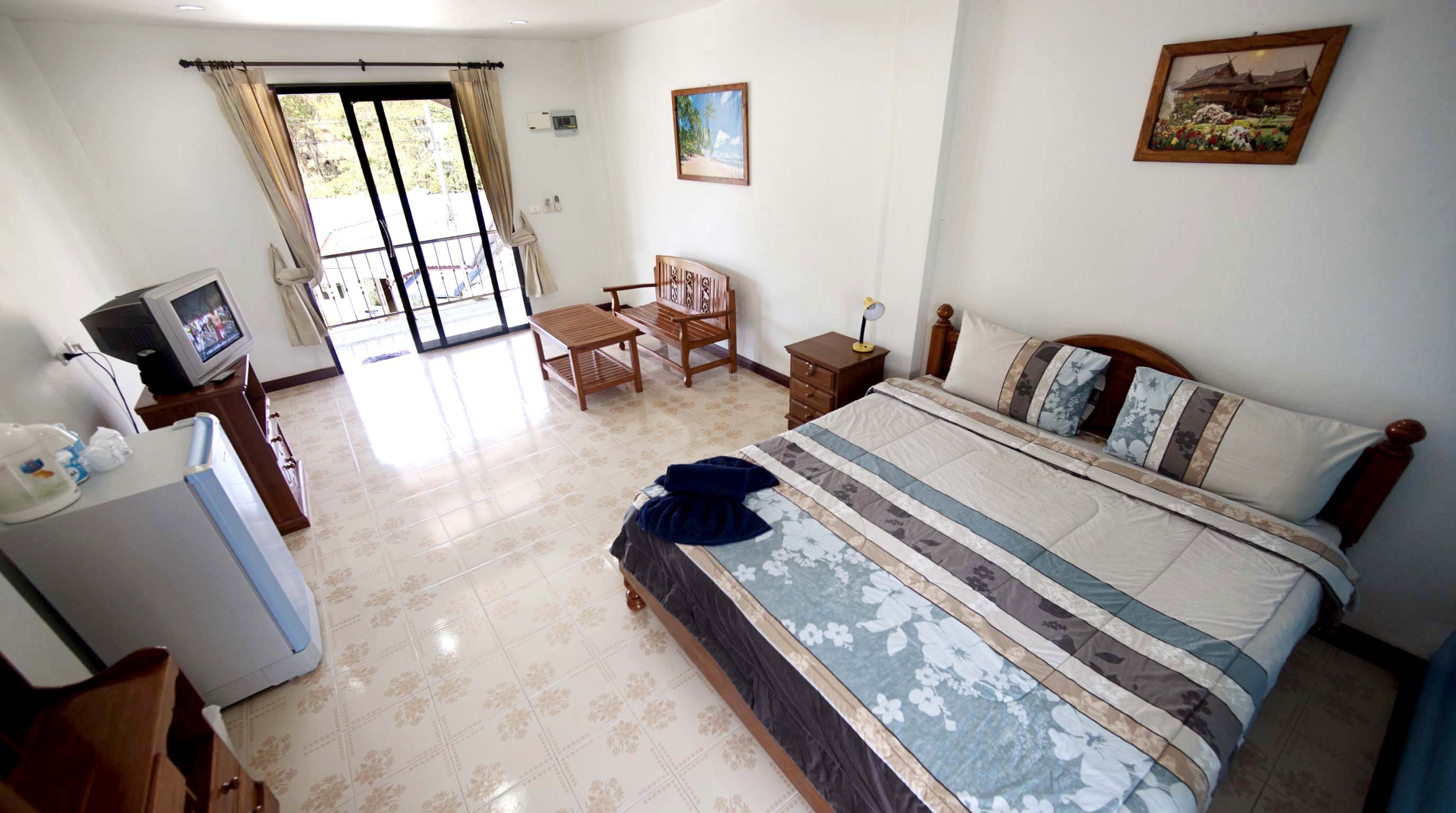 Lotus Friendly Hotel