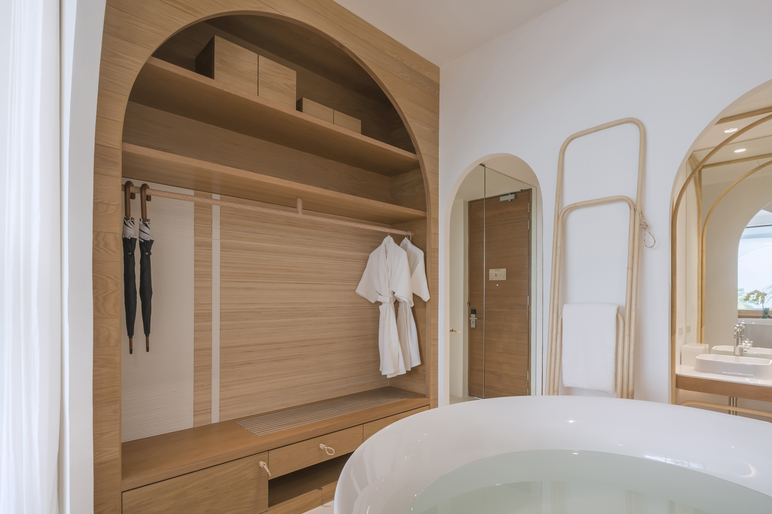 SALA Samui Chaweng Beach Resort