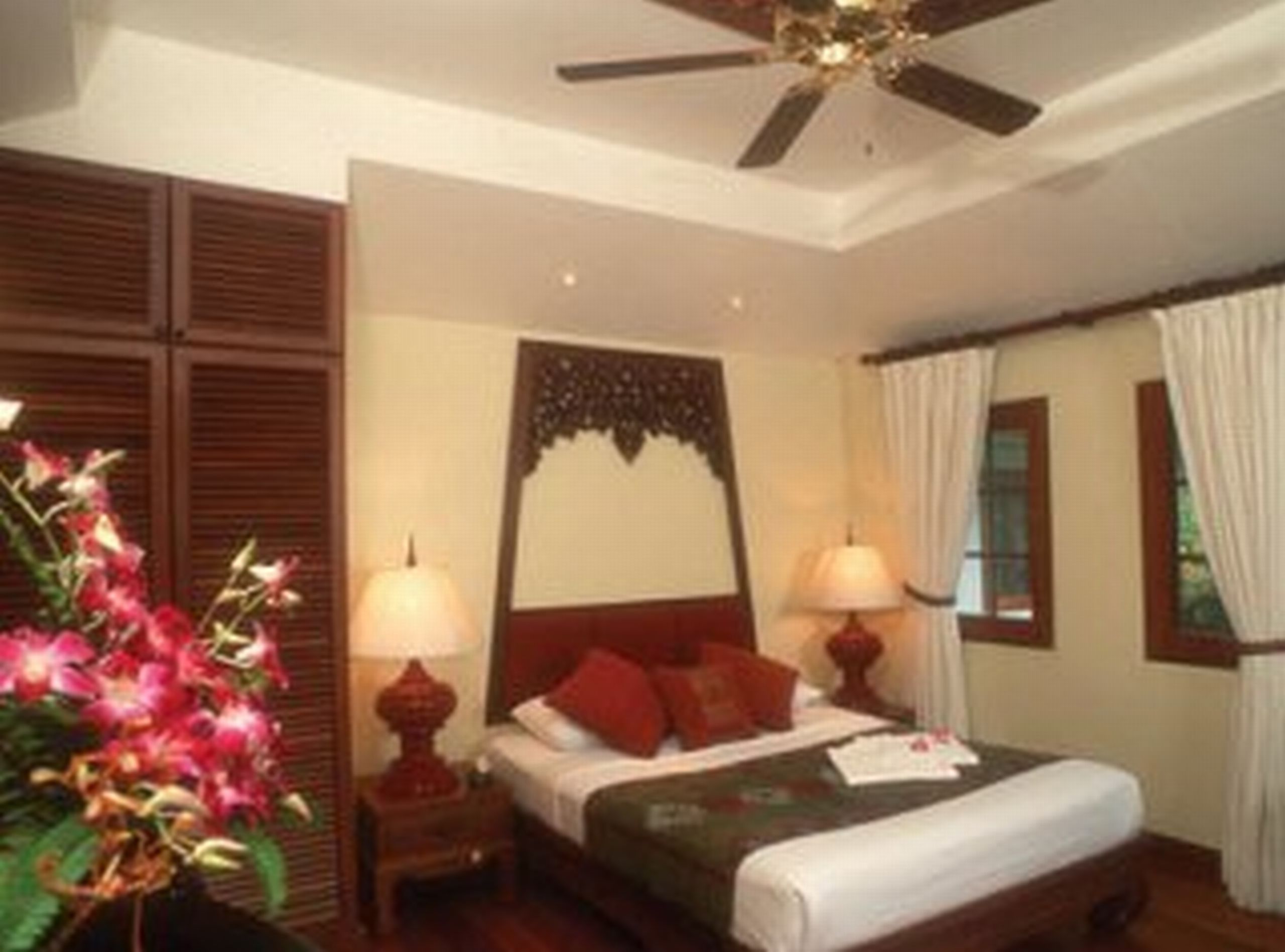 Anavana Beach Resort