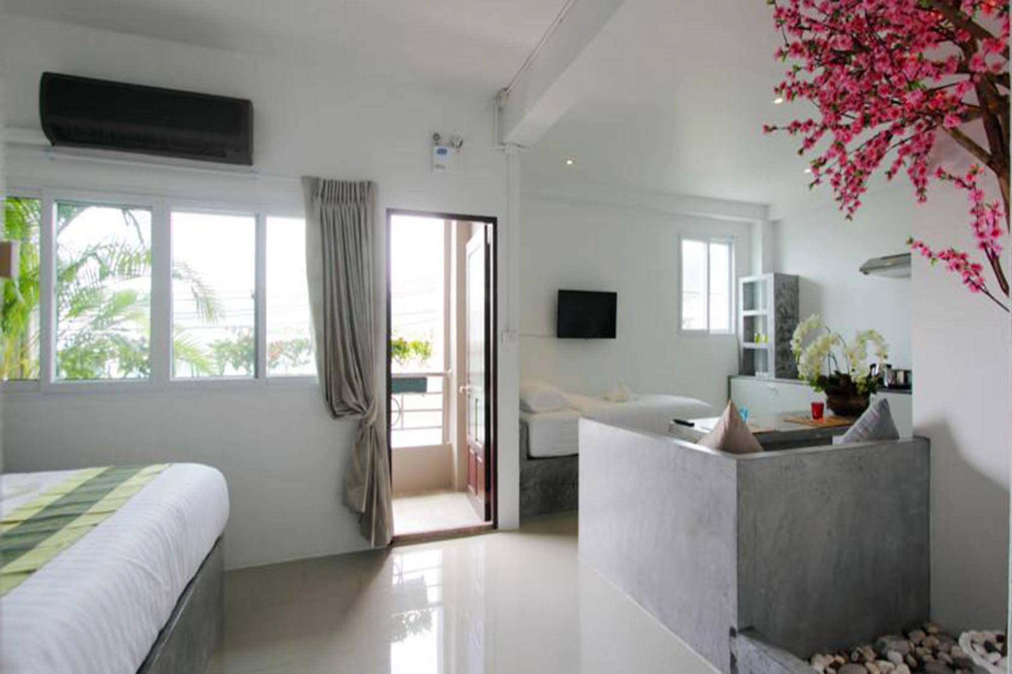 Samui Beach Residence Hotel