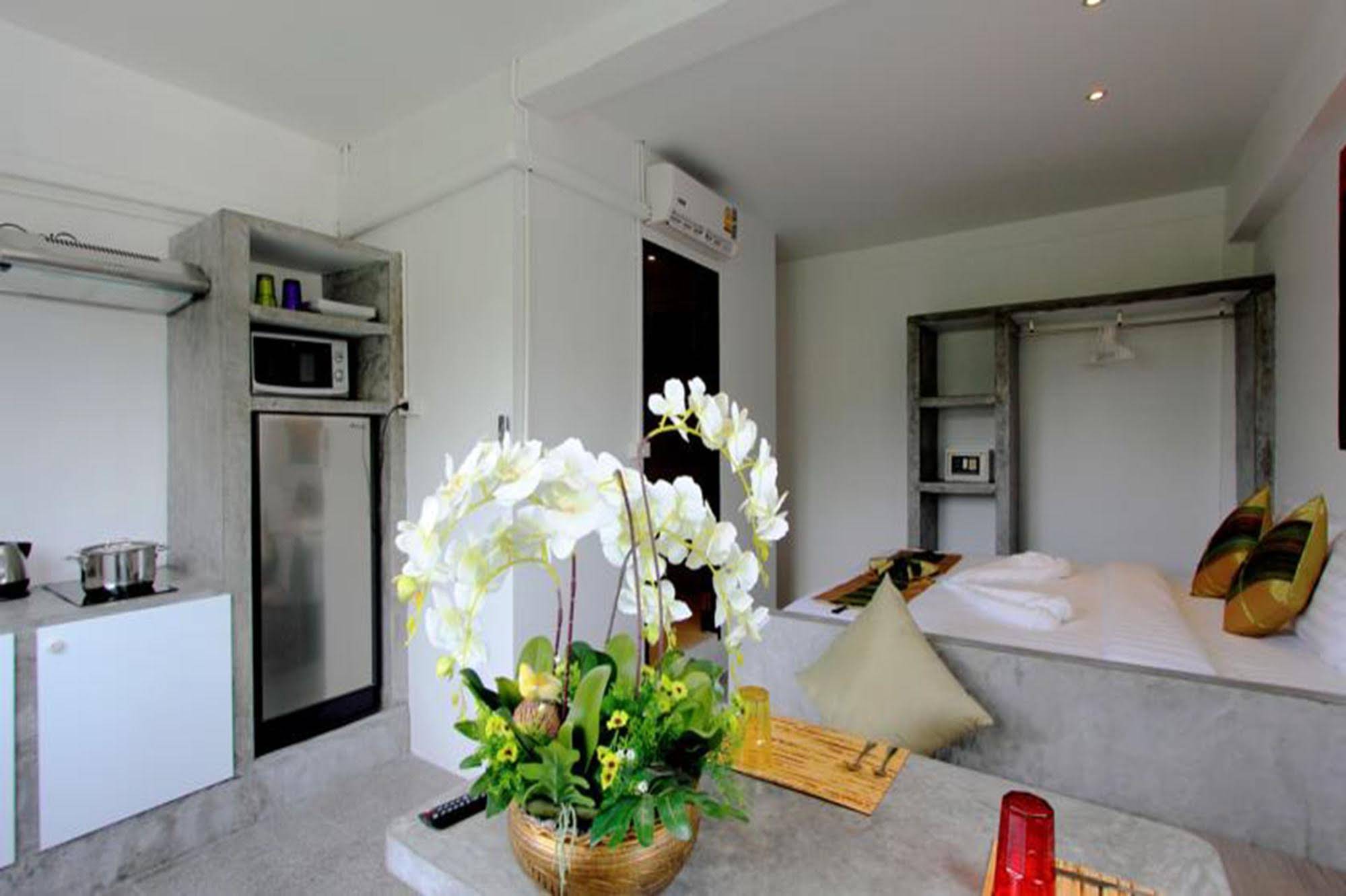 Samui Beach Residence Hotel