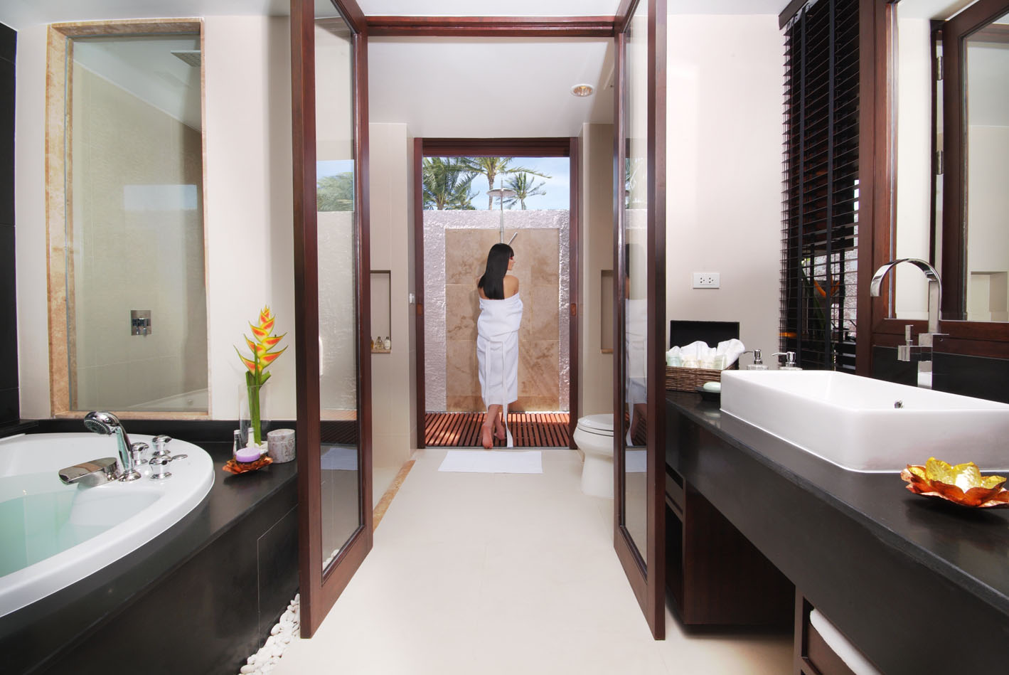 Sareeraya Villas & Suites
