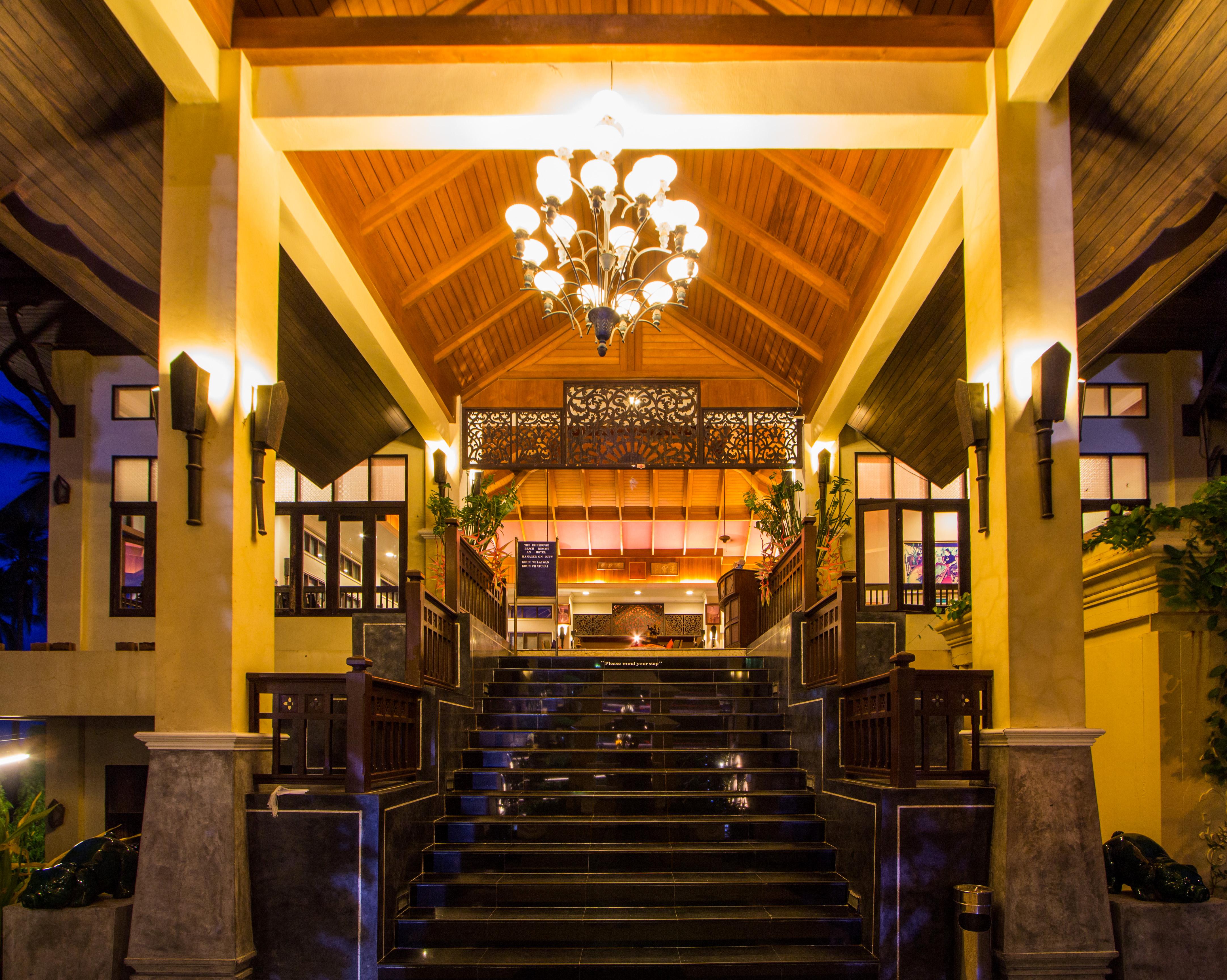 Fair House Beach Resort & Hotel