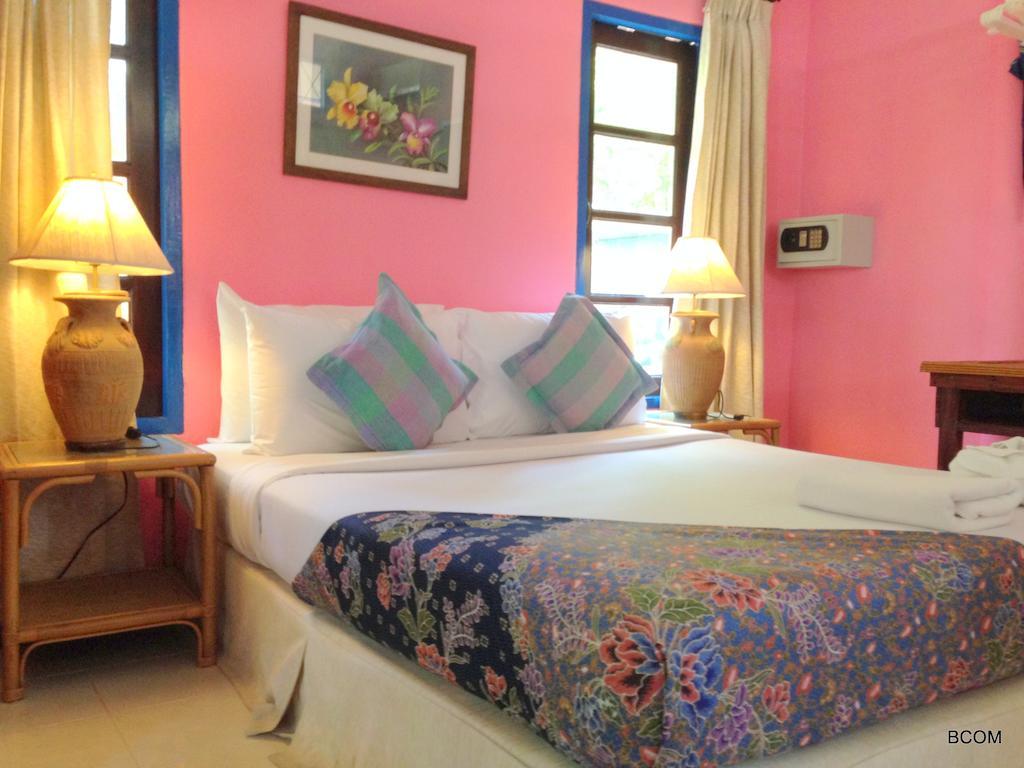 Tradewinds by Lawana