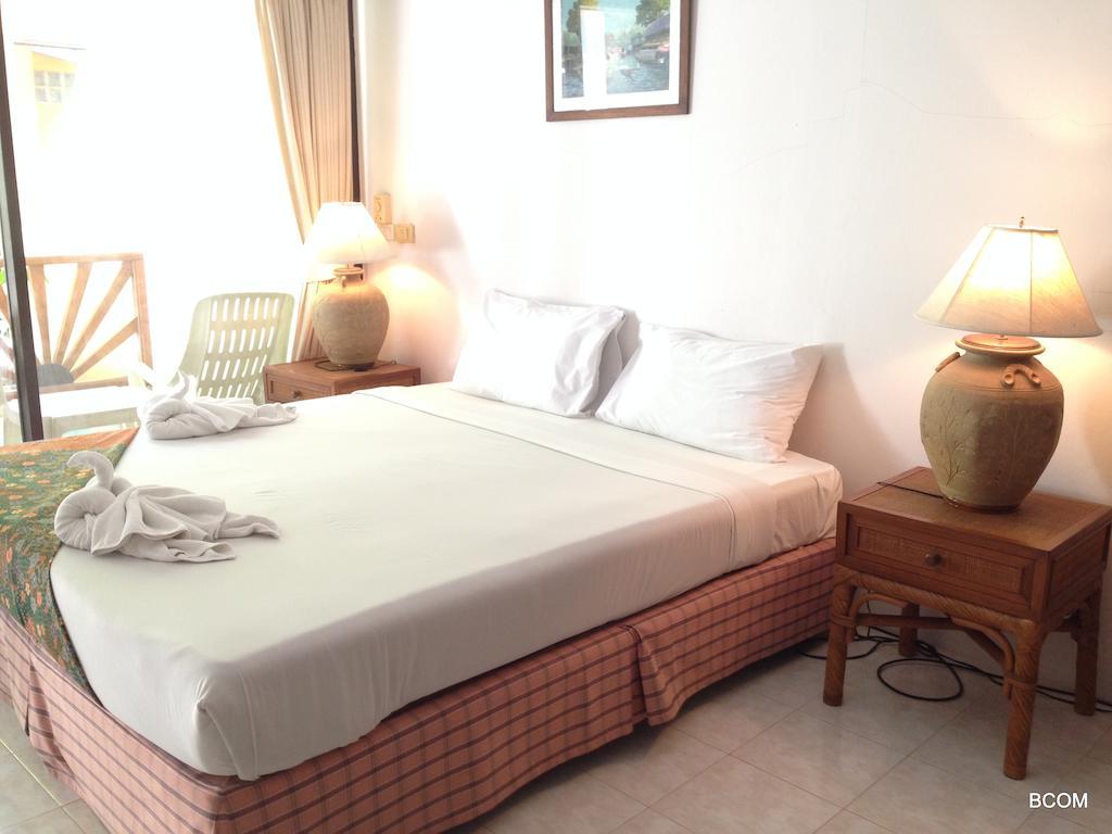 Tradewinds by Lawana