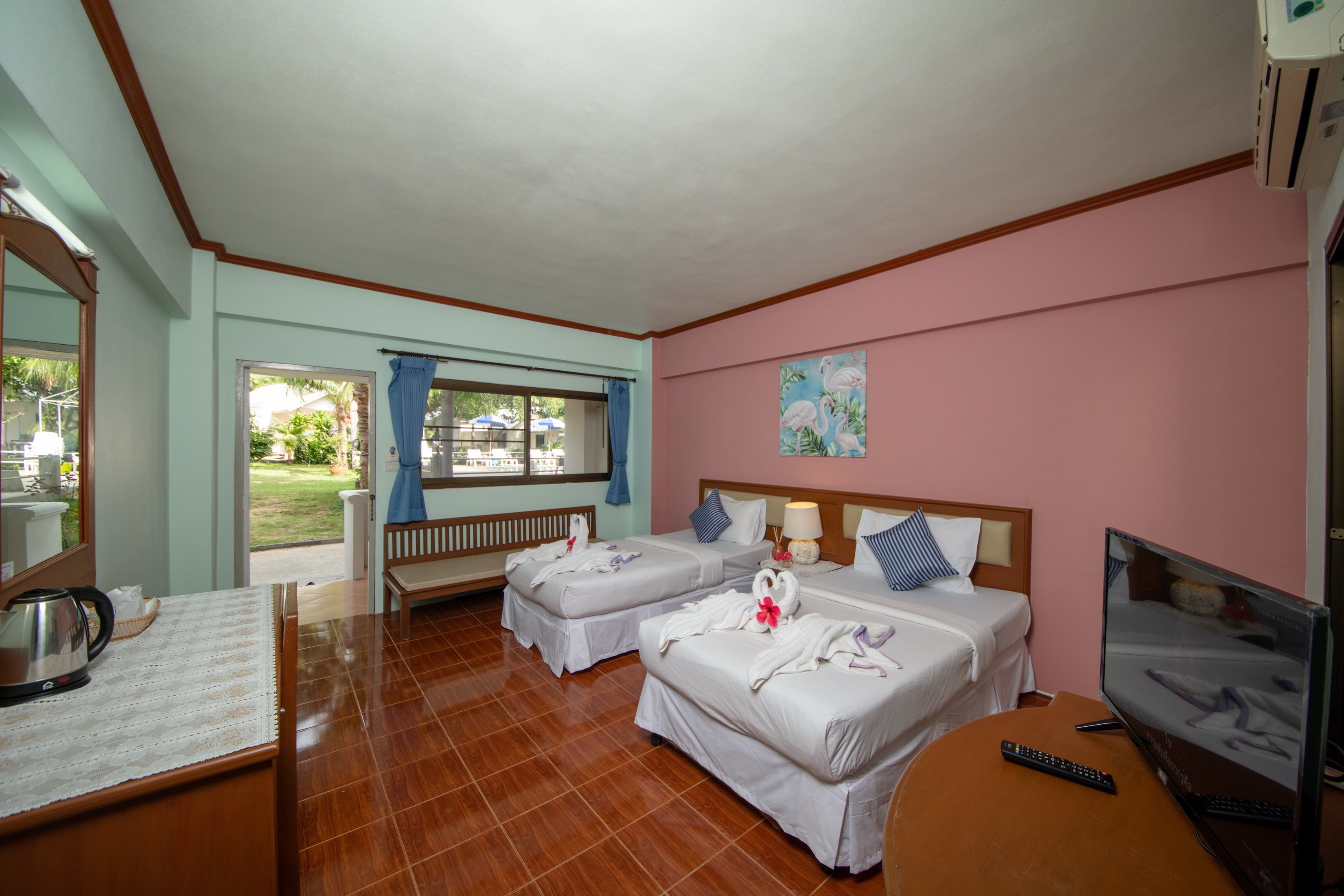 Bay Beach Resort